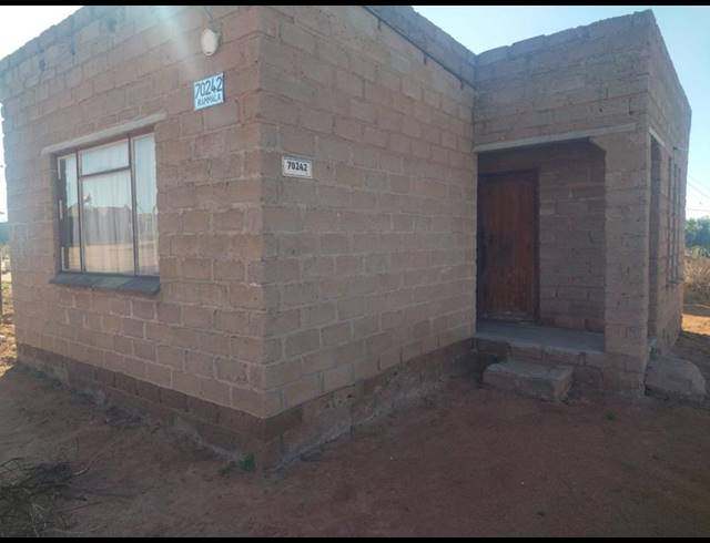 2 BEDROOM HOUSE FOR SALE IN MANKWENG